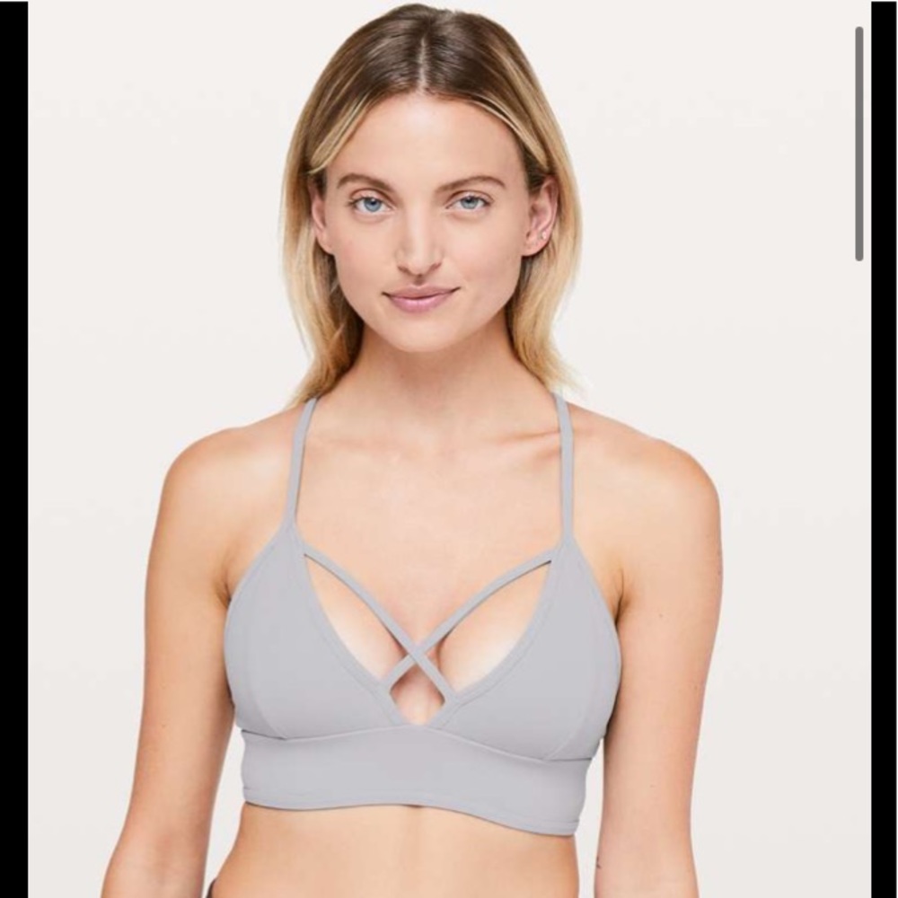 Lululemon Radiant Rhapsody Bra
Lavender Grey